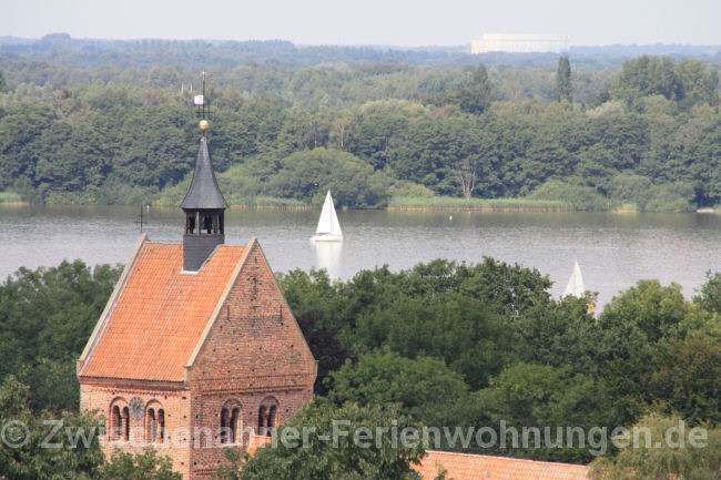 Kirche in Bad Zwischenahn mit Blick vom Wasserturm